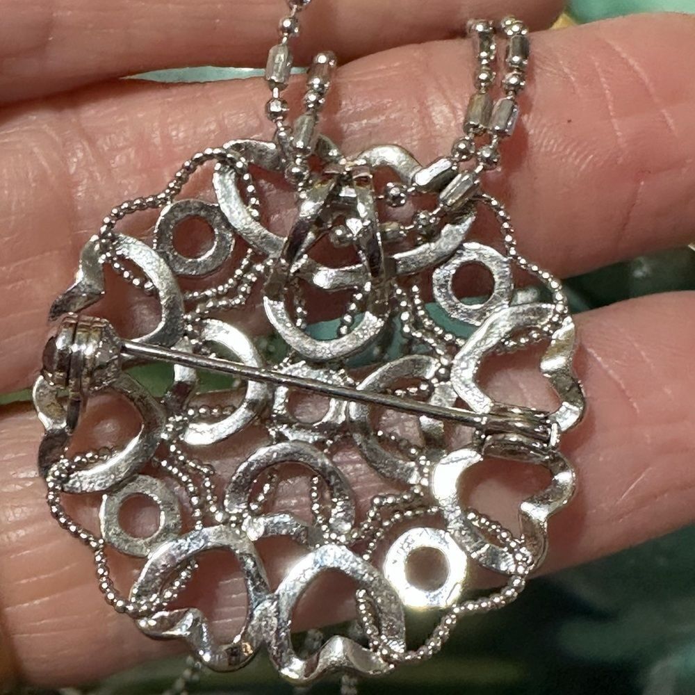 Vintage Brooch/ Pendant Silver Rhinestones & Chain - Picture 10 of 10